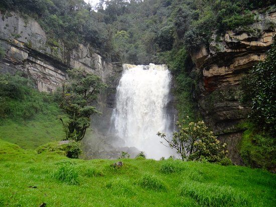 Cascada Nemusten-Sueva