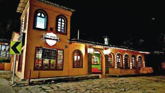 La Embajada